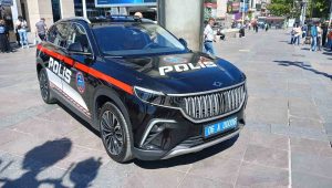Polis aracı Togg’a vatandaşlardan yoğun ilgi: “Yerli ve milli olması gurur verici”