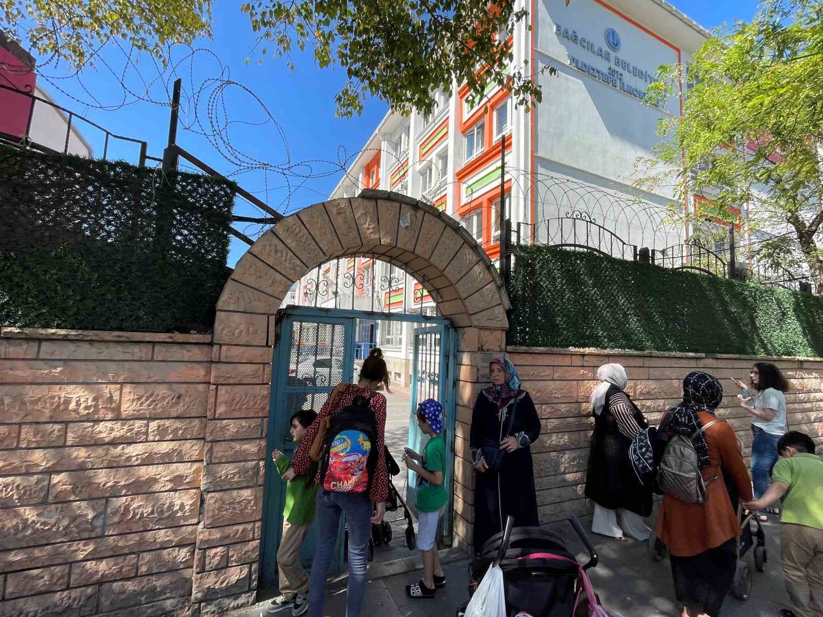 Bağcılar’da başıboş pitbull okulda korku dolu anlar yaşattı