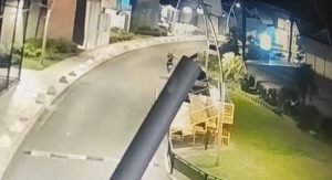 Maslak’ta esrarengiz çatışma kamerada