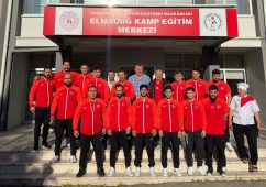 Serbest Güreş Milli Takımı Sırbistan’a gitti