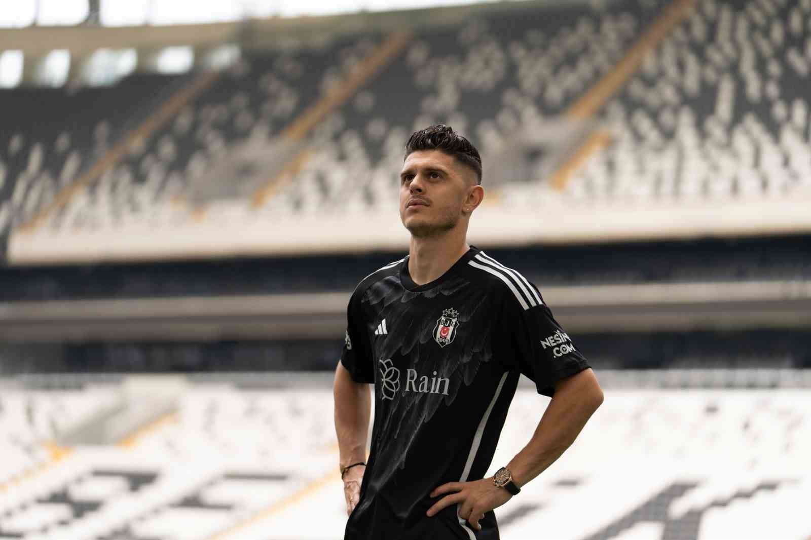 Milot Rashica: “Formasını en çok giymek istediğim kulüpteyim”