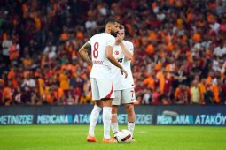 Trendyol Süper Lig: Galatasaray: 3 – Samsunspor: 0 (İlk yarı)