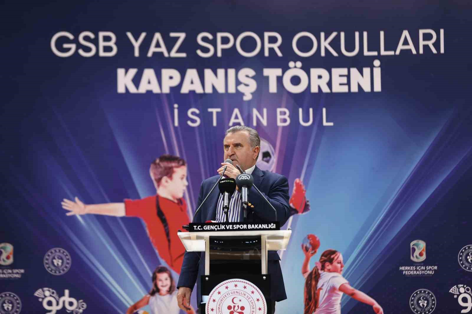 Bakan Bak; “Bu yaz tesislerimizde 4 milyon gencimizle bir araya geldik”