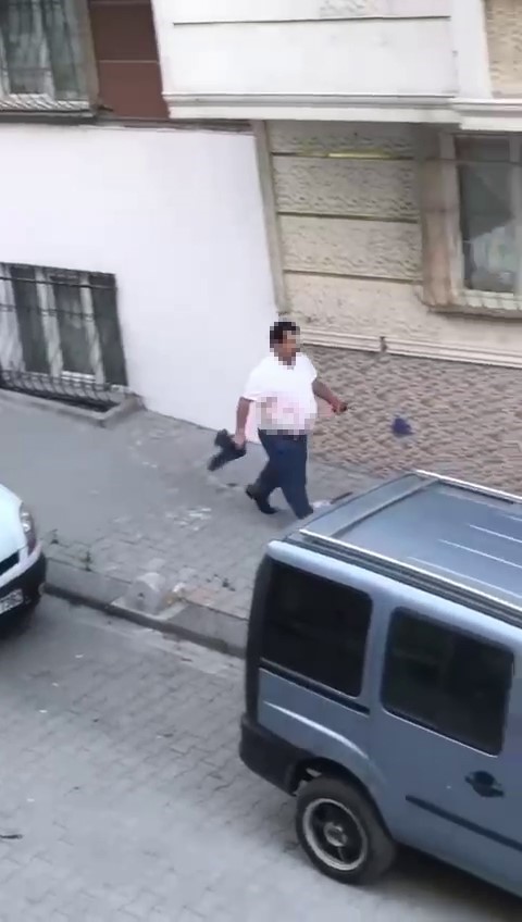Esenyurt’ta bir şahıs, tartıştığı karısını bıçaklayarak öldürdü