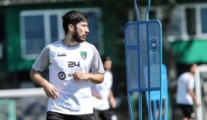 KOCAELİSPOR’UN SON TRANSFERİ GIORGI BERIDZE: “Daha fazla katkıda bulunacağım”