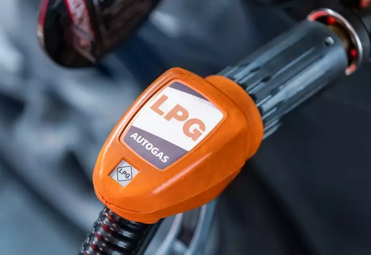 Araç sahipleri dikkat! Akaryakıta zam geliyor