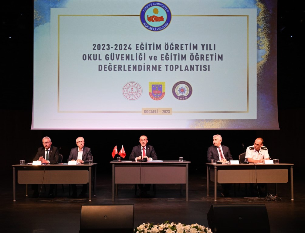 Valilikten ‘Güvenli Okul Güvenli Gelecek’ tedbirleri