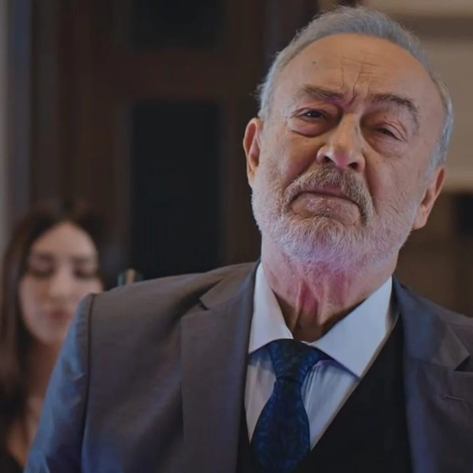 Usta oyuncu Mehmet Ulay hayatını kaybetti! Usta oyuncu Mehmet Ulay hayatını kaybetti!