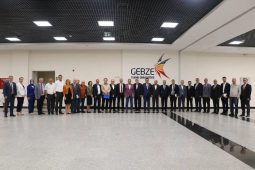 GTÜ Vakfı toplandı