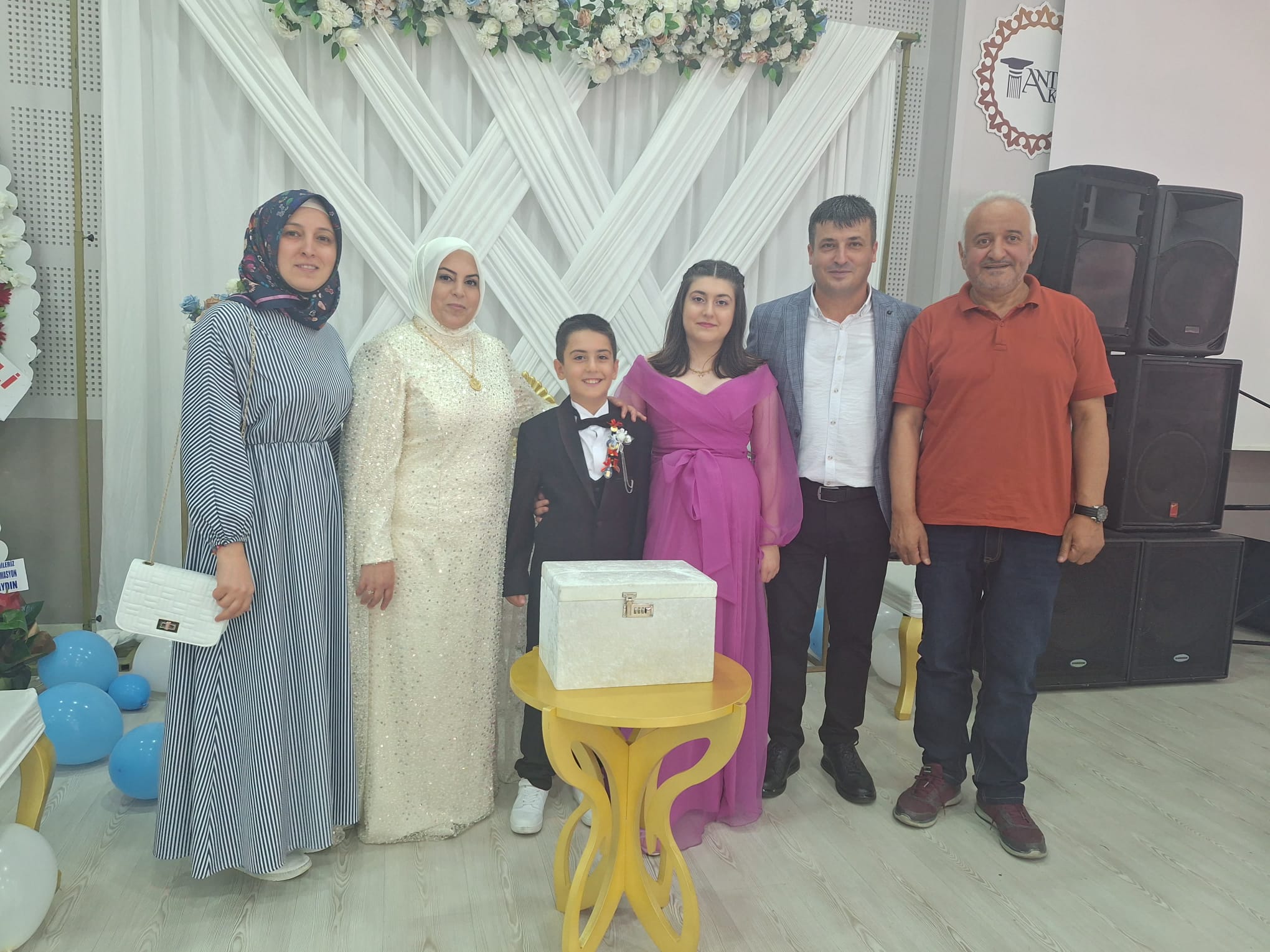 Erdoğan Ailesinin Mutlu Günü Erdoğan Ailesinin Mutlu Günü