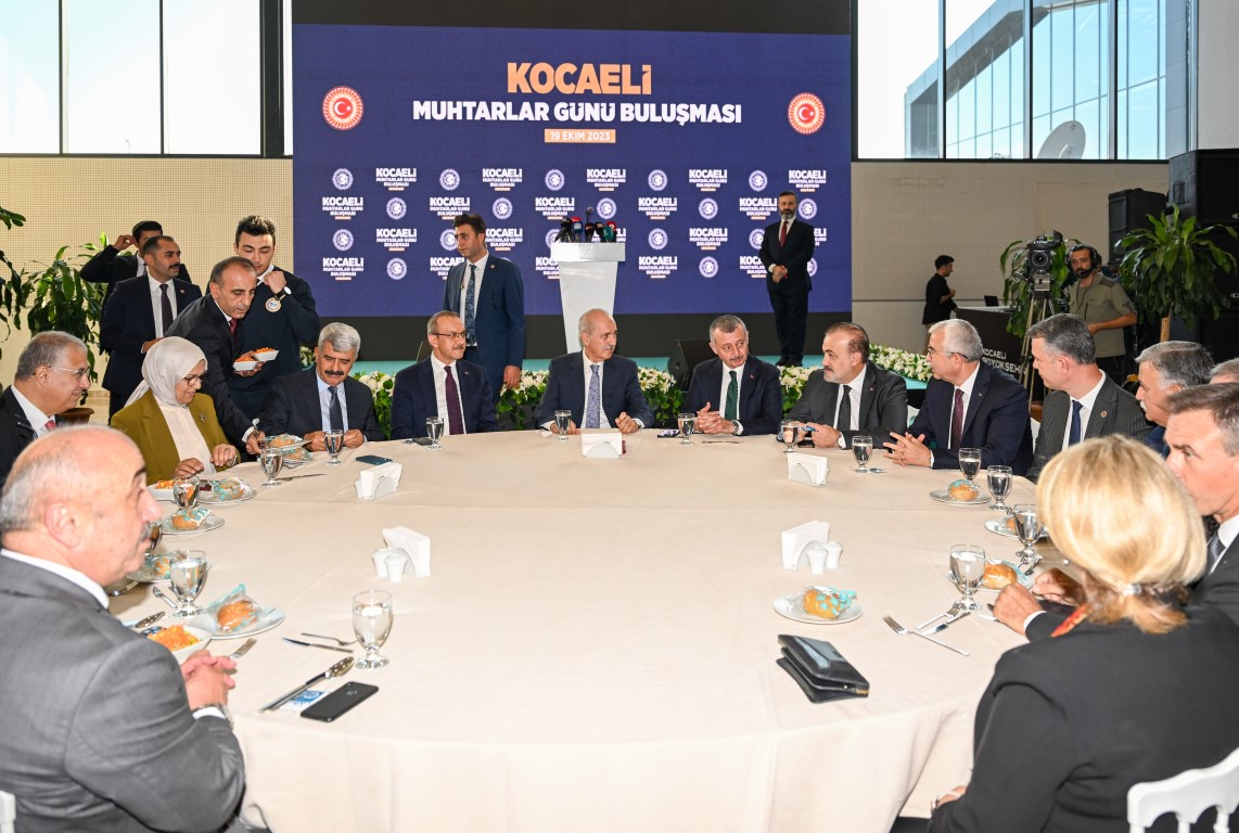 TBMM Başkanı Kurtulmuş , Kocaeli’de muhtarlarla buluştu