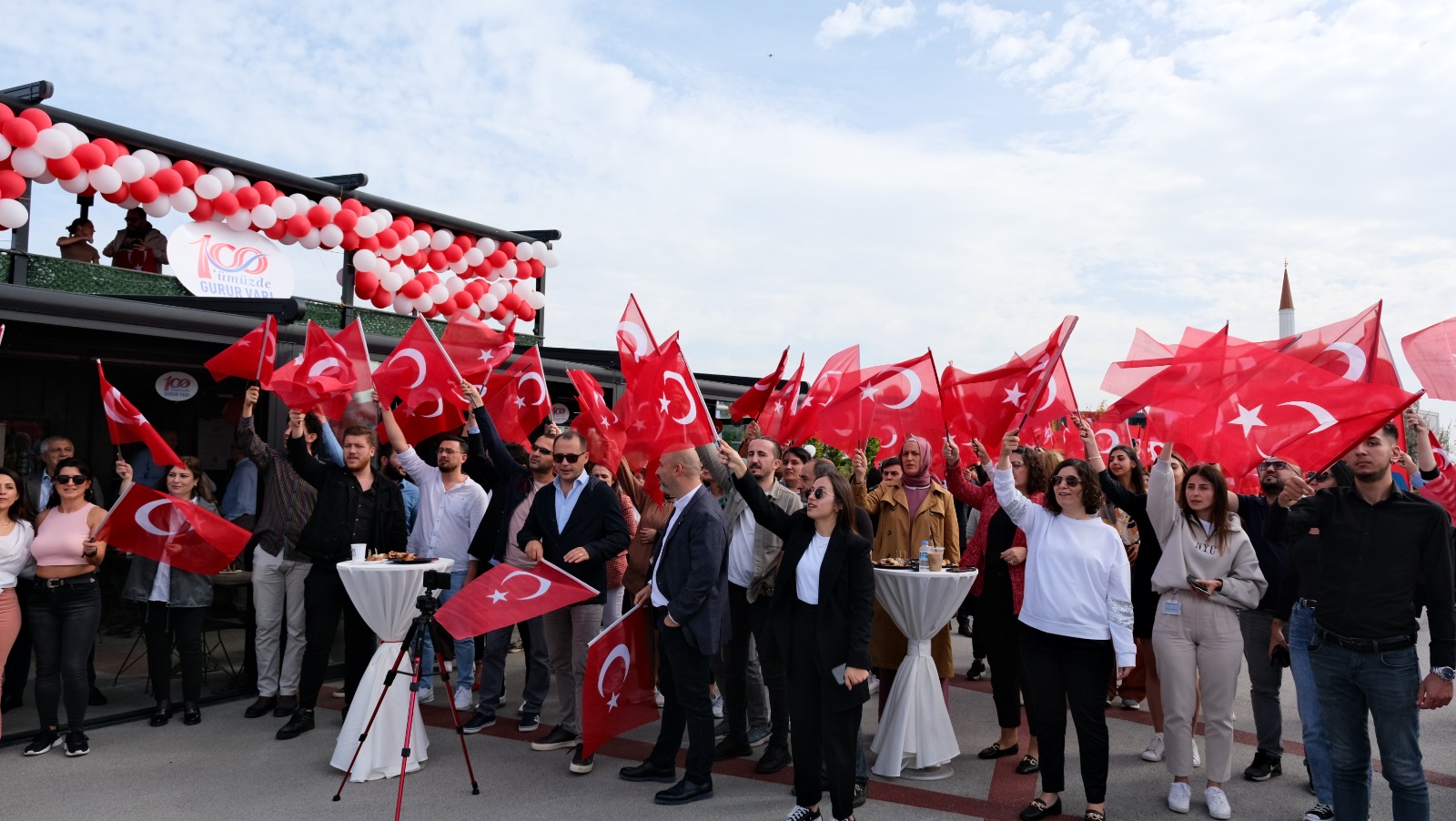 GEBKİM OSB’LİLER CUMHURİYET’İN 100. YILINI BÜYÜK COŞKUYLA KUTLADI  