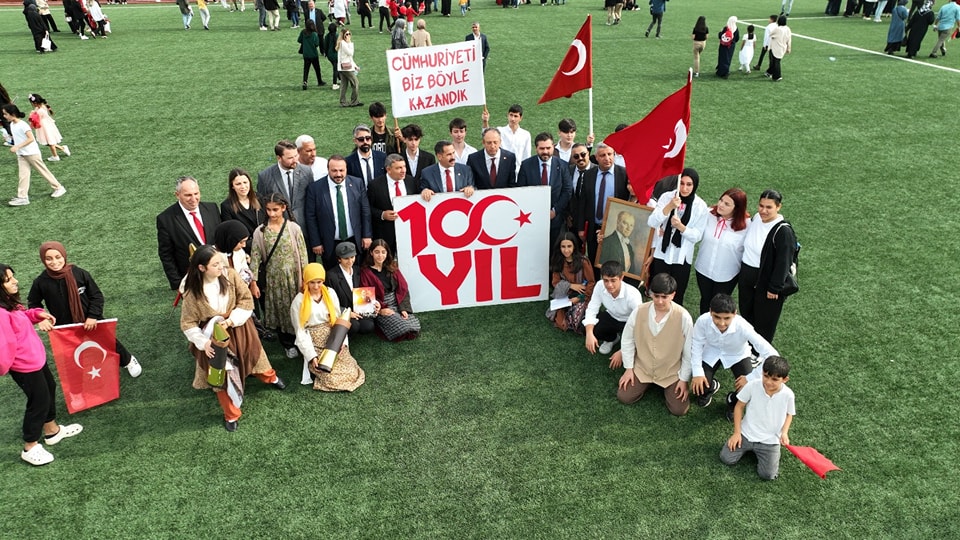 Dilovalılar 100. Yılı coşkuyla kutladı