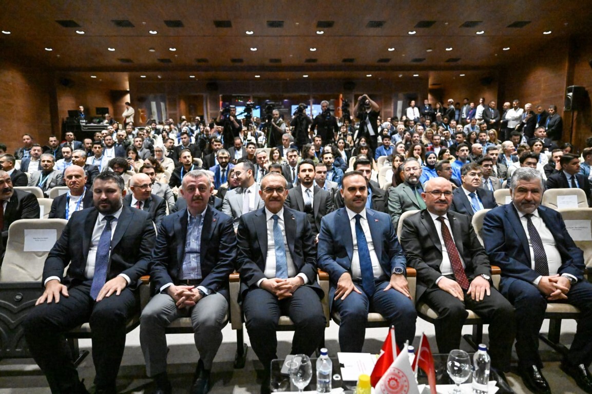 Genç Profesyoneller Bilişim Vadisi’nde buluştu