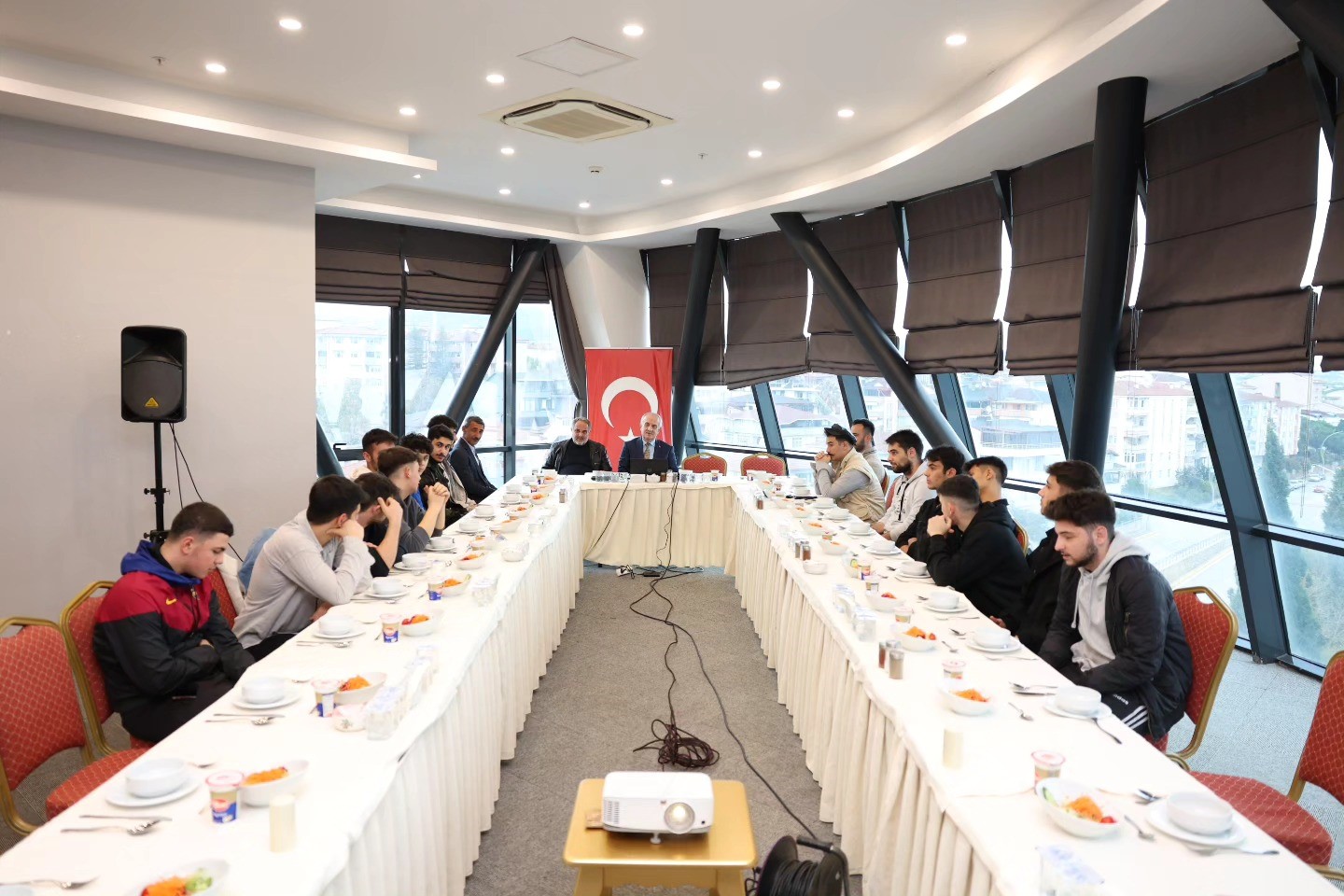 Aygün: “Önceliğimiz gençler”