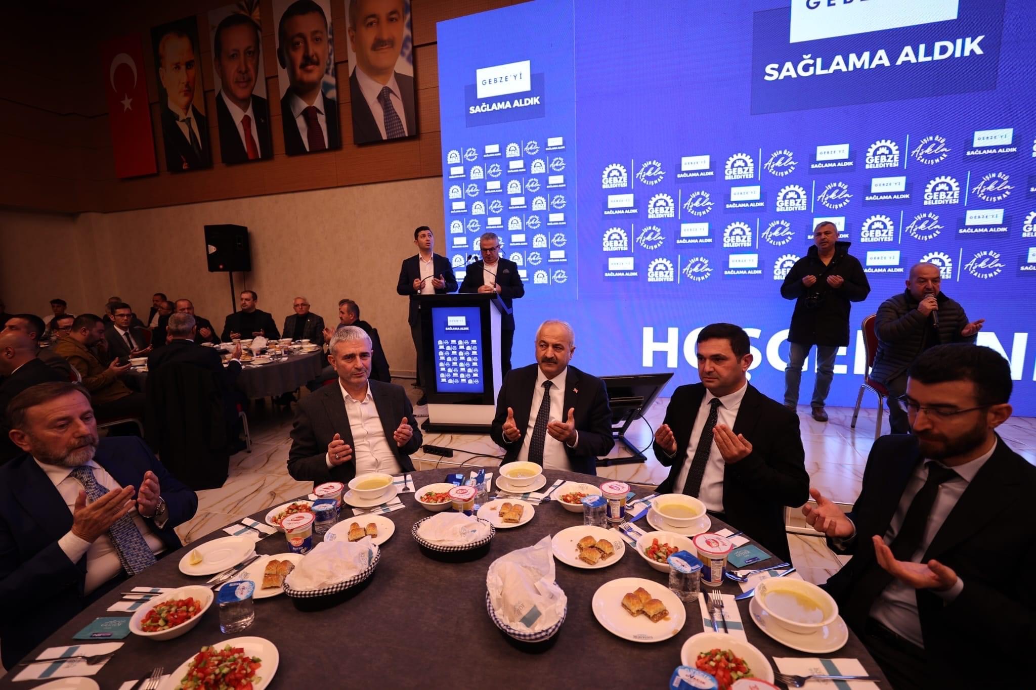 ‘Sağlam İşler’ Cumhur İttifakı’na sunuldu! ‘Sağlam İşler’ Cumhur İttifakı’na sunuldu!