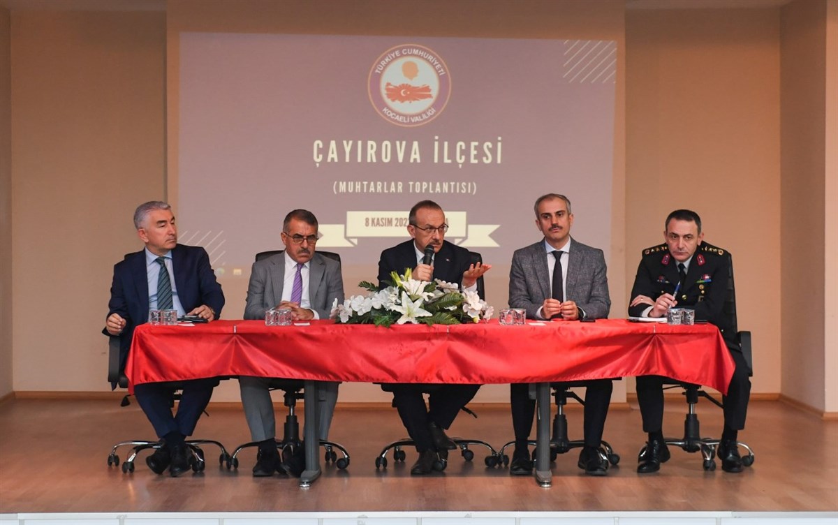 Vali Yavuz Çayırova’da muhtarlarla buluştu!