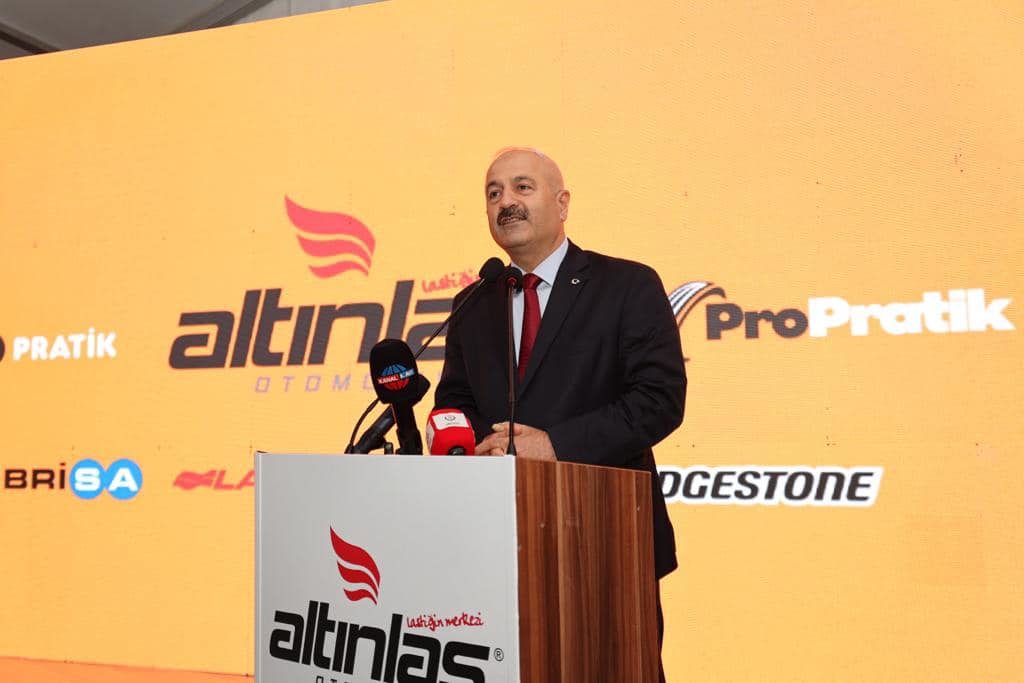Altınlas Otomotiv’in gurur günü! Altınlas Otomotiv’in gurur günü!