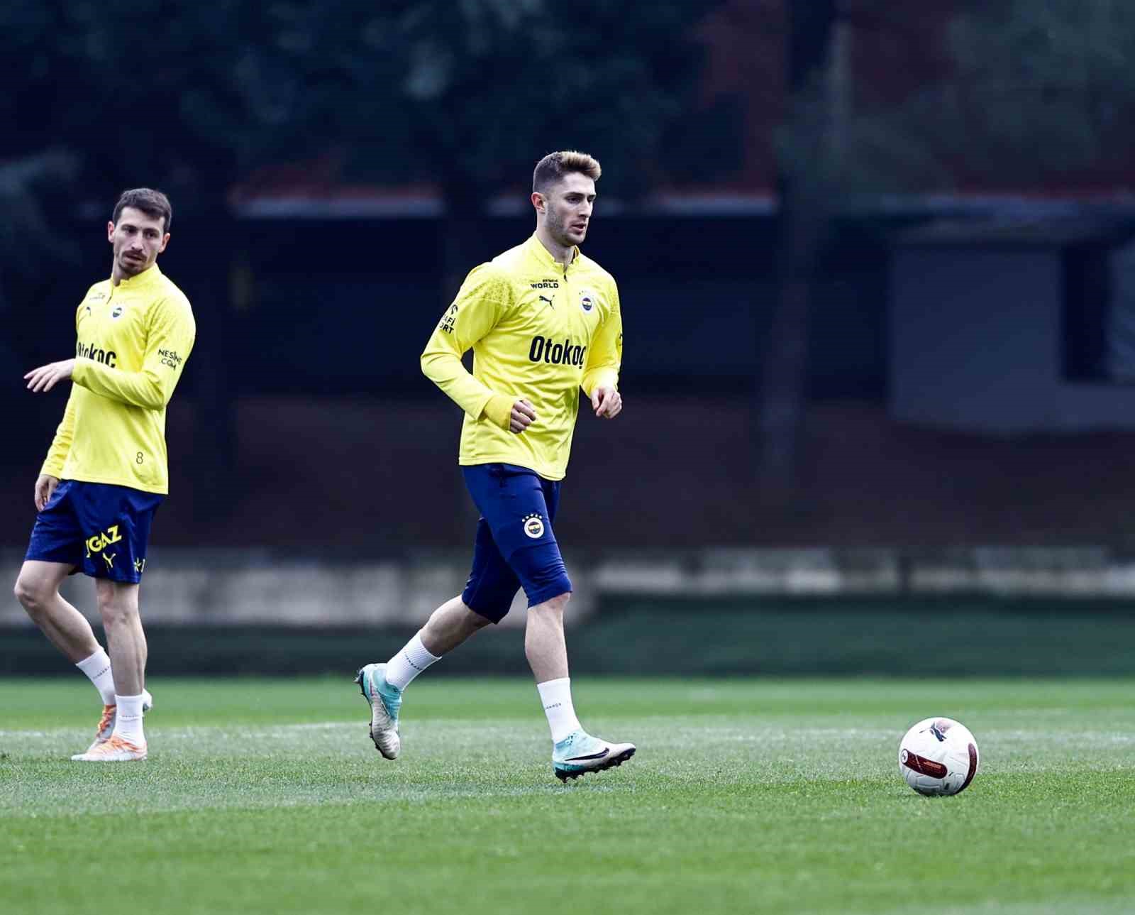 Fenerbahçe, Beşiktaş derbisi hazırlıklarını sürdürdü