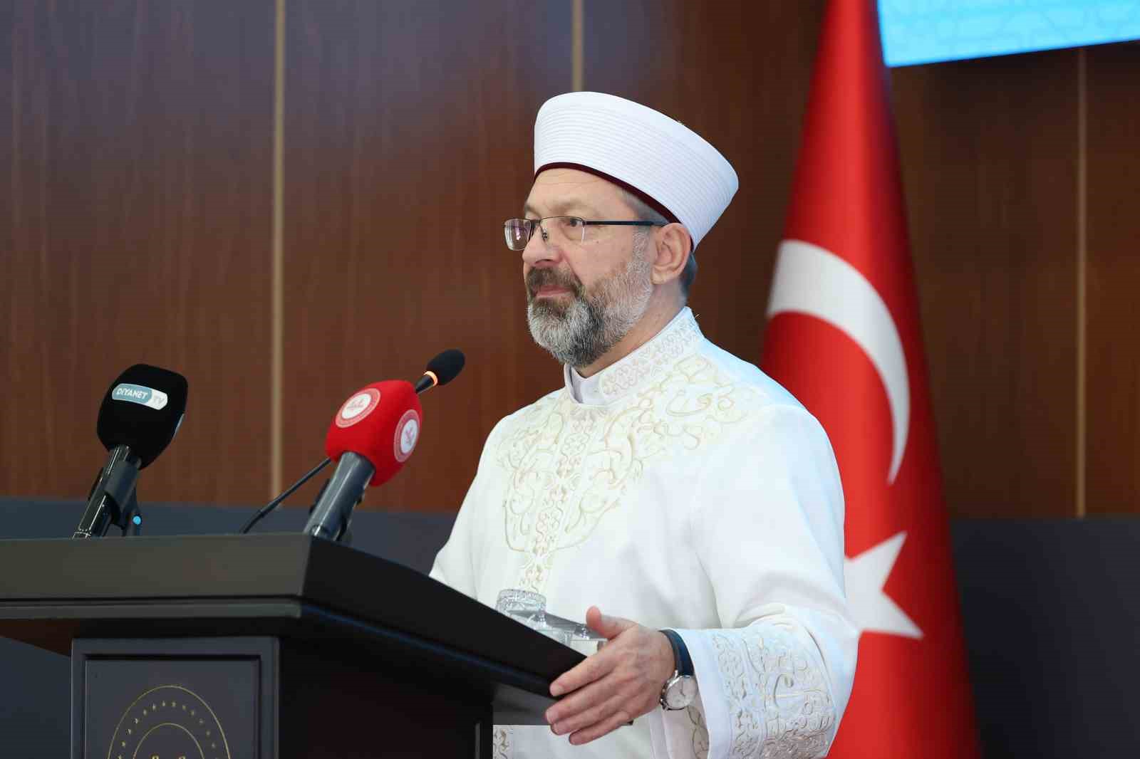 Diyanet İşleri Başkanı Prof. Dr.  Erbaş: “Vatandaşlarımıza doğru dini bilgiyi daha kolay bir şekilde ulaştırmanın yollarını aramalıyız”