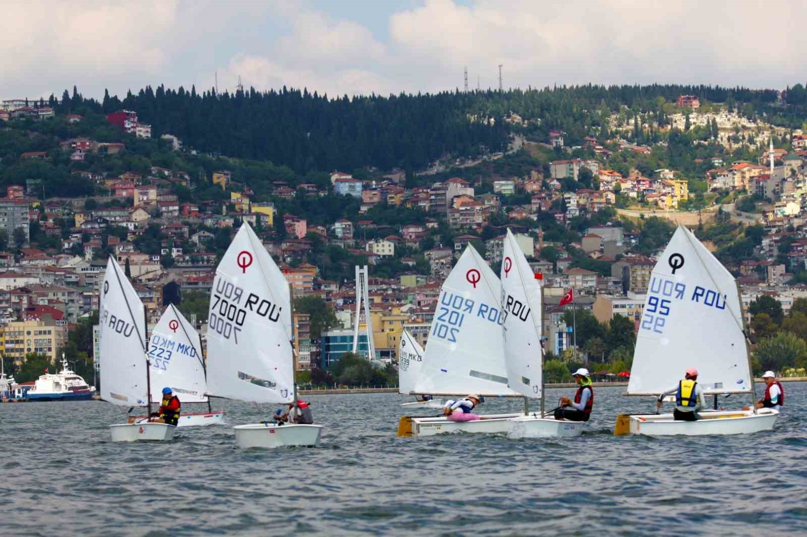 Karşıyaka Sahili’ne su sporları merkezi yapılacak