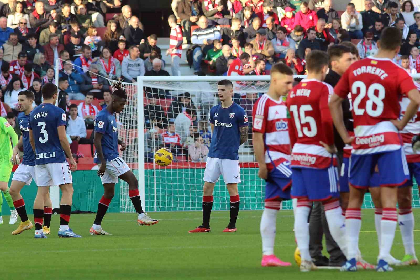 Granada – Athletic Bilbao maçı, bir taraftarın hayatını kaybetmesi nedeniyle ertelendi