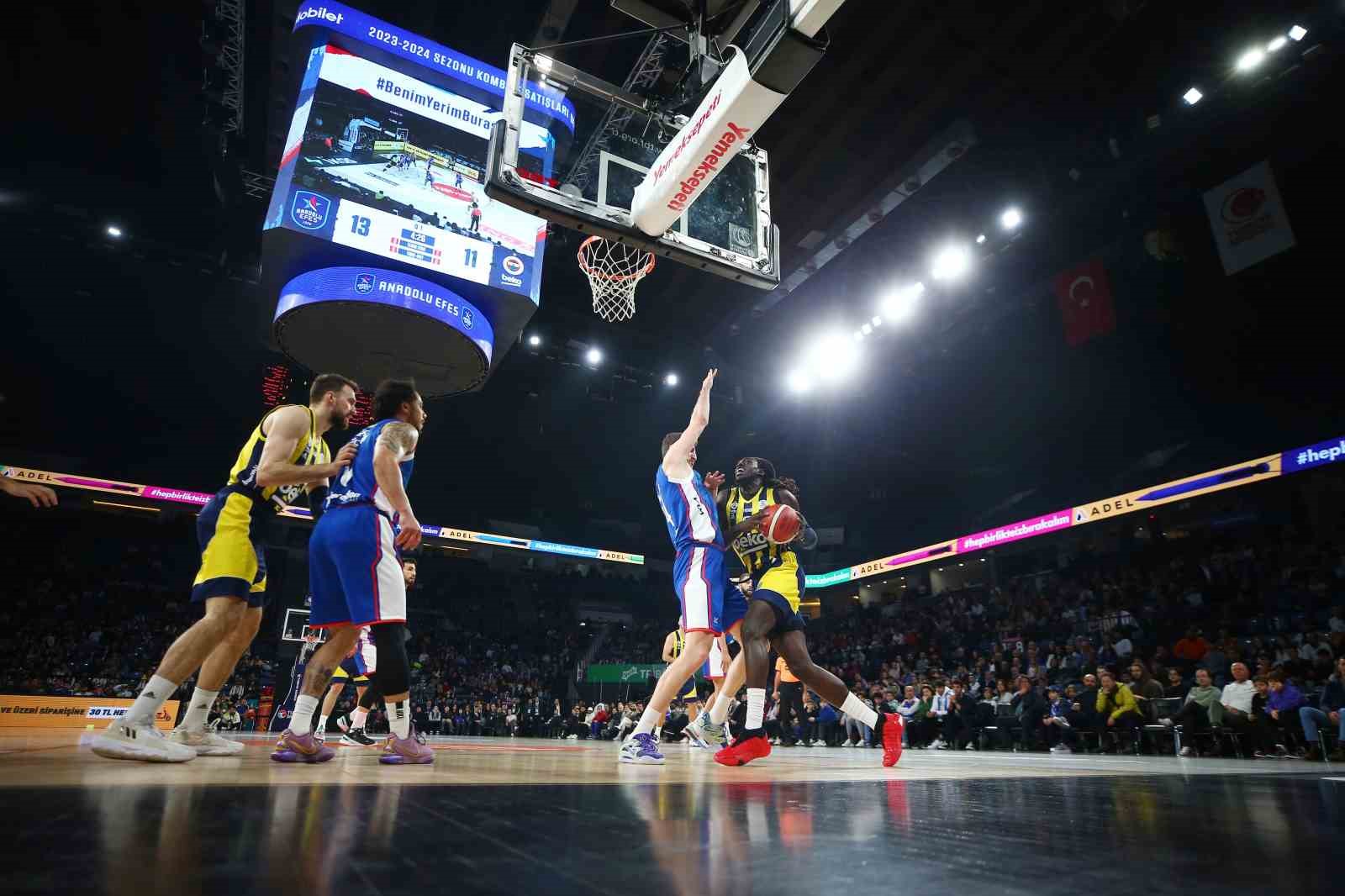 Basketbol Süper Ligi: A. Efes: 81 – Fenerbahçe Beko: 80