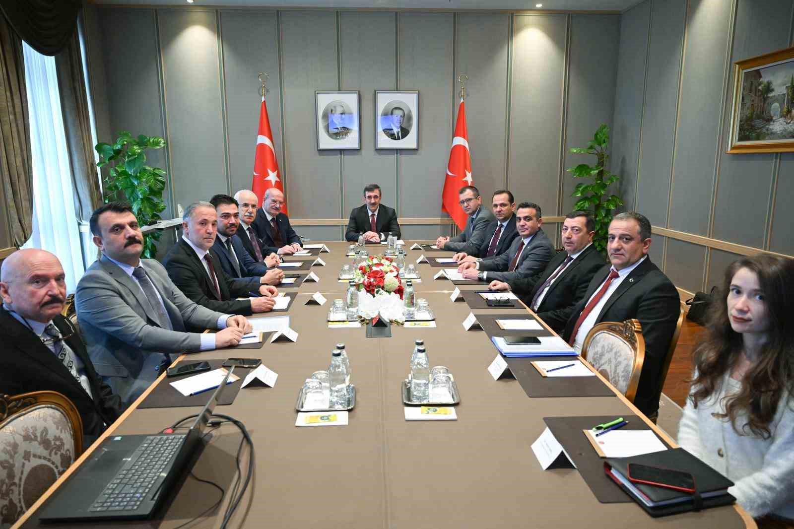 ATO Başkanı Baran’dan Cumhurbaşkanı Yardımcısı Yılmaz’a ziyaret