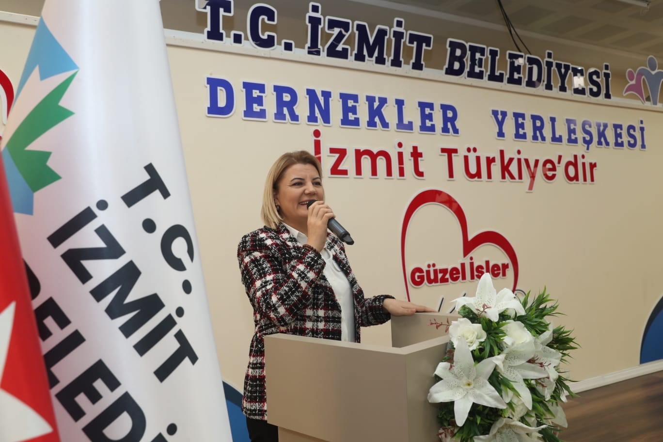 Başkan Hürriyet’ten İzmit’e çocuk merkezi müjdesi