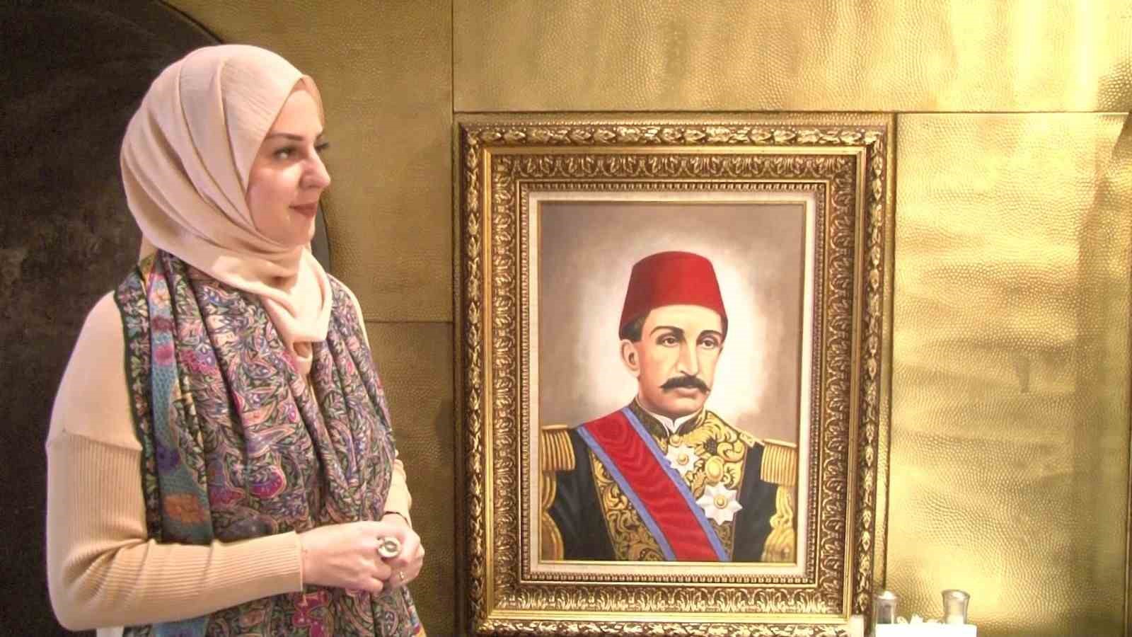 2. Abdülhamid’in torunu Nilhan Osmanoğlu: “Adabımuaşeret ve nezaket derslerinin nitelikli kişiler tarafından verilmesi çok önemli”