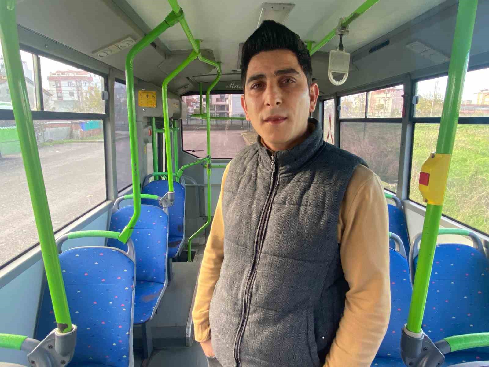 Tartakladığı kadını otobüsten indiren şoför: “Kendisinden bin kere özür diliyorum”