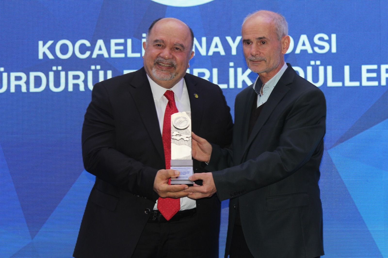 SMS, Systemair HSK ve Petroyağ’a ödül! SMS, Systemair HSK ve Petroyağ’a ödül!