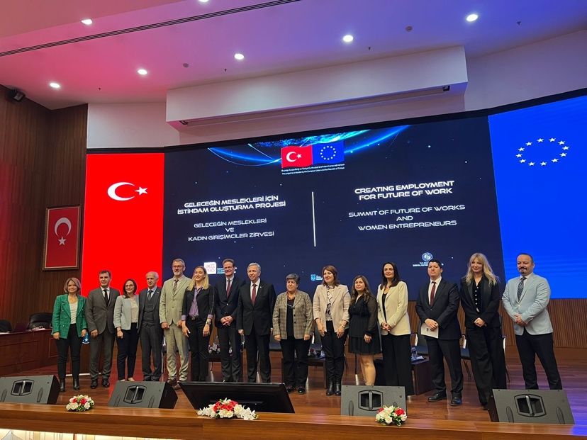 Filiz Akkaş, Kadın Girişimciler Zirvesi’nde konuştu