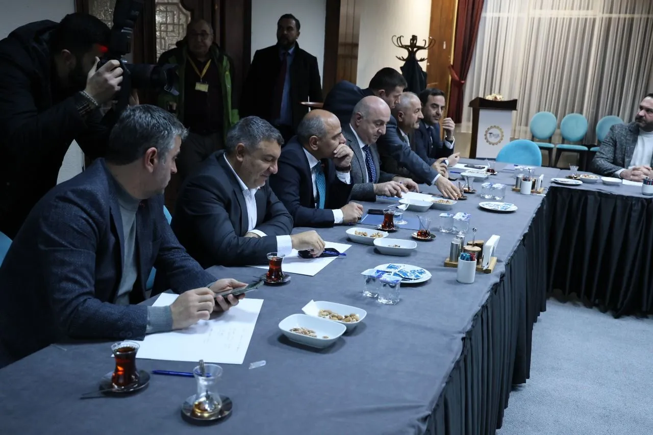 Belediye çalışanlarına ‘Ek Zam’ müjdesi Belediye çalışanlarına ‘Ek Zam’ müjdesi