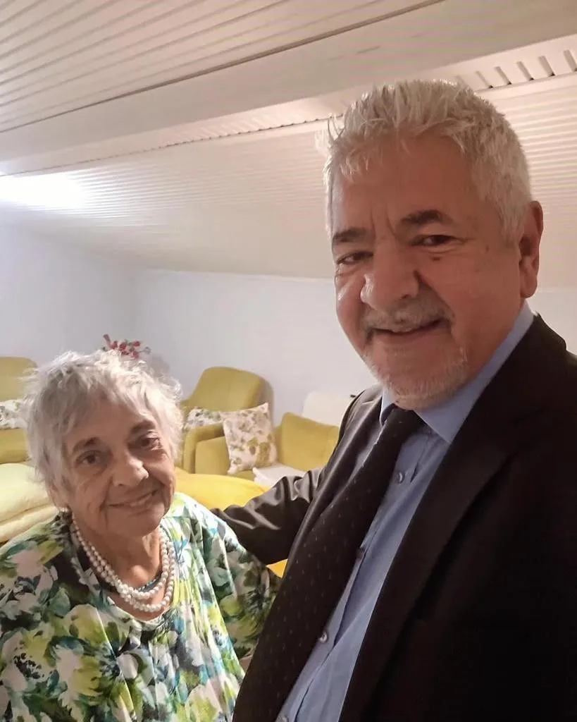 Emine Kaplan dualarla toprağa verildi Emine Kaplan dualarla toprağa verildi