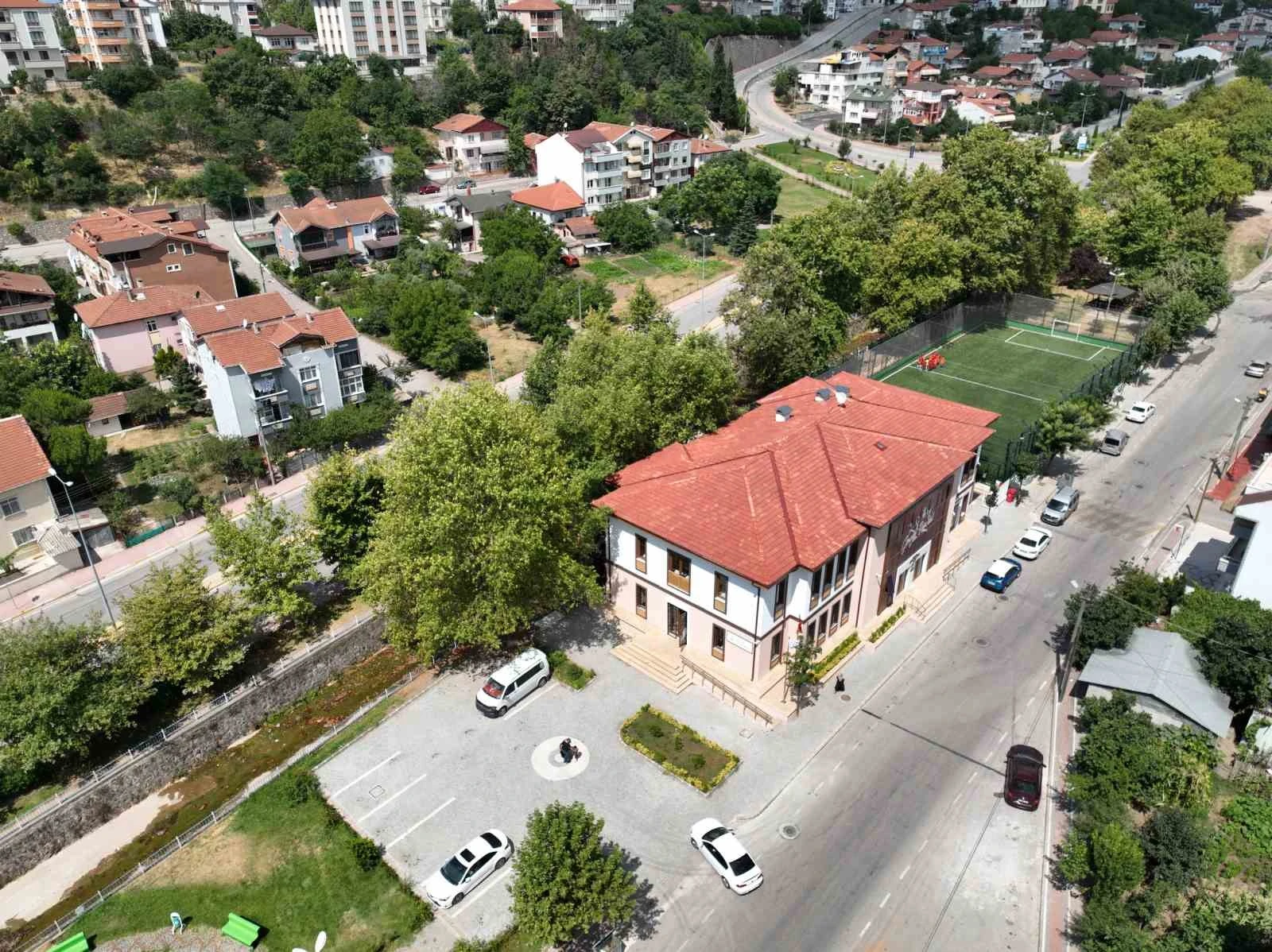 Derince’nin merkezleri ilgi görüyor