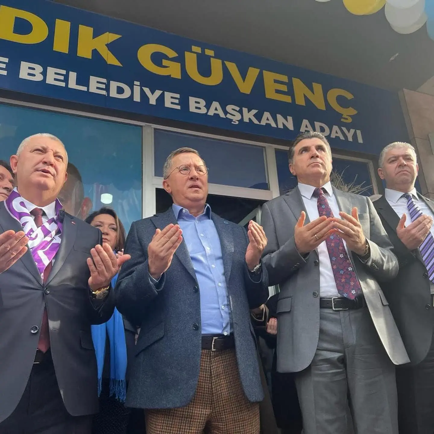 Milletimizin emektarı ve hizmetkarı olacağız Milletimizin emektarı ve hizmetkarı olacağız