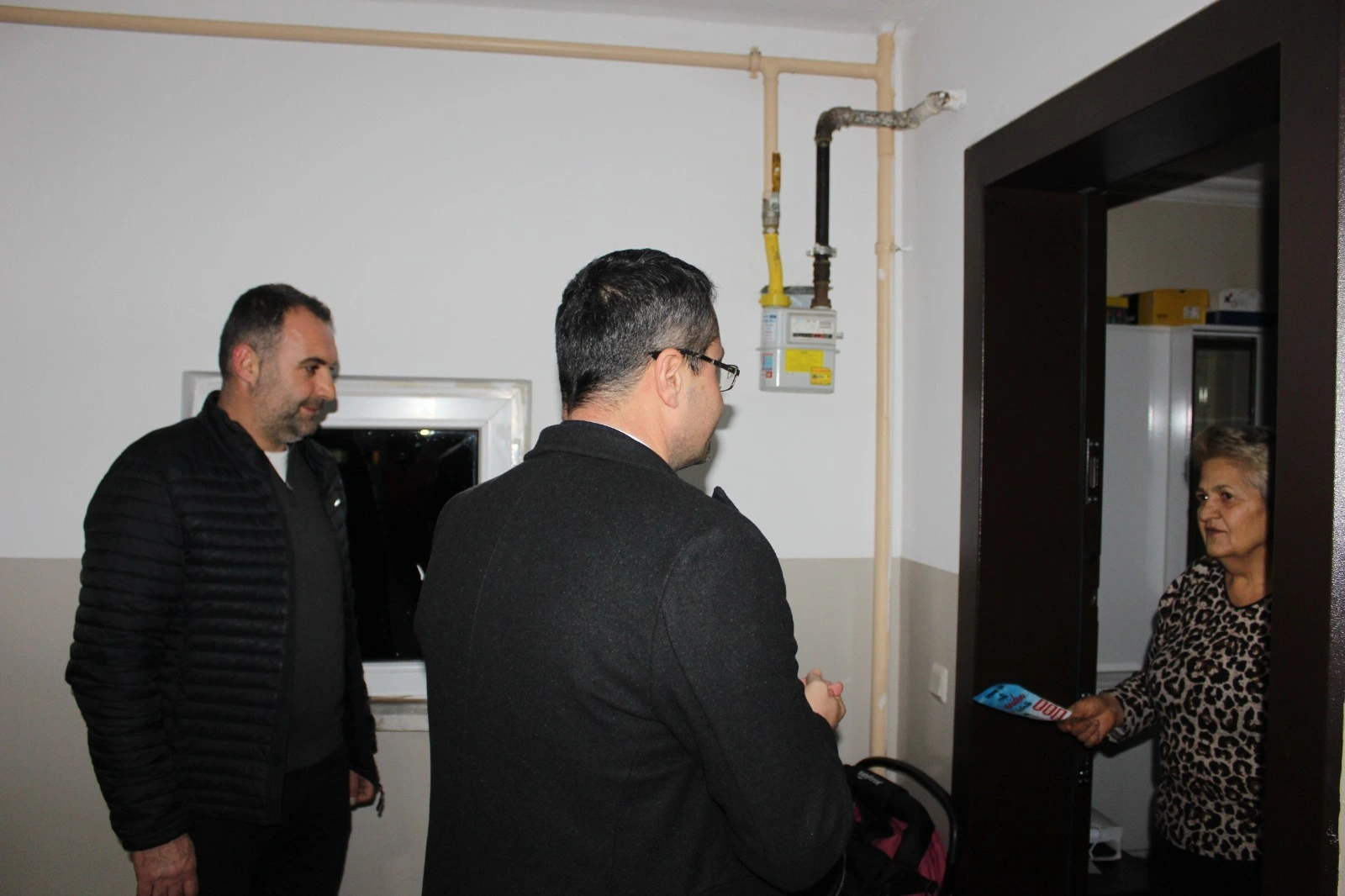 CHP’li Gökçe, “Çayırova’da çalmadık kapı bırakmayacağız” CHP’li Gökçe, “Çayırova’da çalmadık kapı bırakmayacağız”