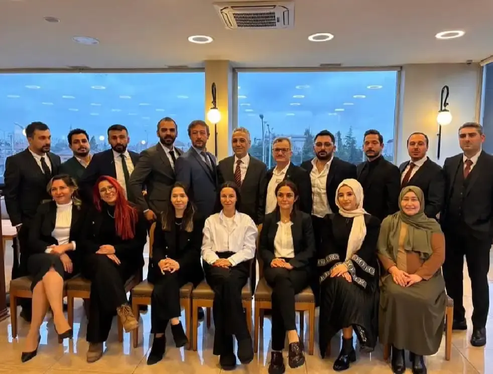 Doktorlar yarın  iş bırakıyor!