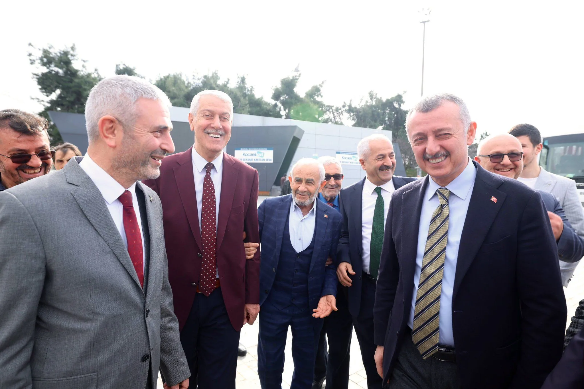 Başkan Büyükakın Gebze'yi Ziyaret Etti Başkan Büyükakın Gebze'yi Ziyaret Etti