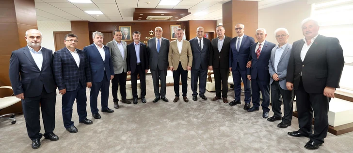Kocaeli Büyükşehir Belediye Başkanı Büyükakın: "İşbirliği İçinde Çalışmaya Devam Edeceğiz" Kocaeli Büyükşehir Belediye Başkanı Büyükakın: "İşbirliği İçinde Çalışmaya Devam Edeceğiz"