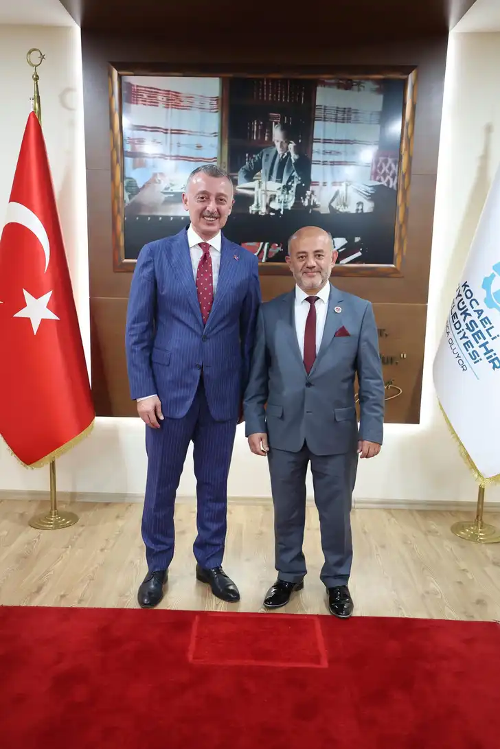 Gebze ve Darıca Muhtarları Başkan Büyükakın’ı Ziyaret Etti