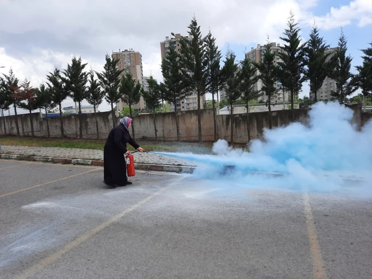Kocaeli Büyükşehir Belediyesi İtfaiye'den Yangın Güvenliği Eğitimi