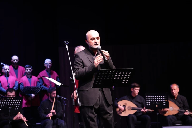 Kocaeli Büyükşehir Konservatuvarı'ndan Unutulmaz 20. Yıl Konseri Kocaeli Büyükşehir Konservatuvarı'ndan Unutulmaz 20. Yıl Konseri