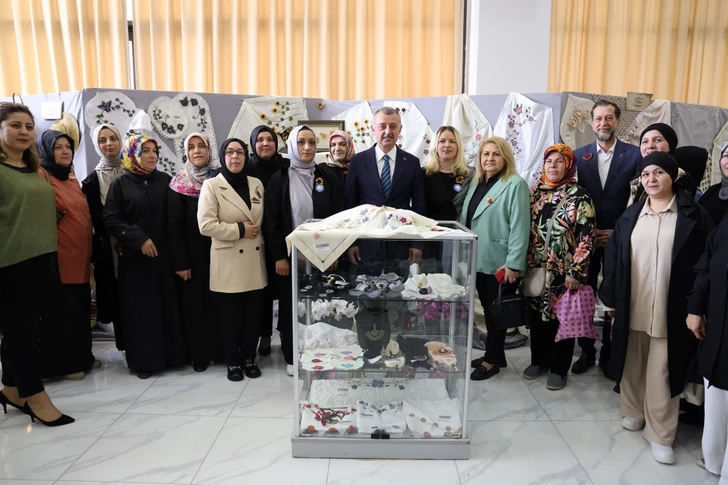 KO-MEK Gölcük ve Derince İlçe Sergileri Açıldı KO-MEK Gölcük ve Derince İlçe Sergileri Açıldı