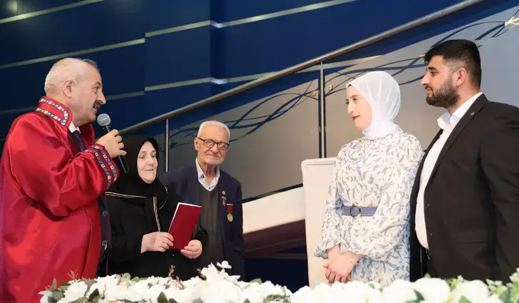 Başkan Büyükgöz’den Dünya Aile Günü’nde Sürpriz Nikah