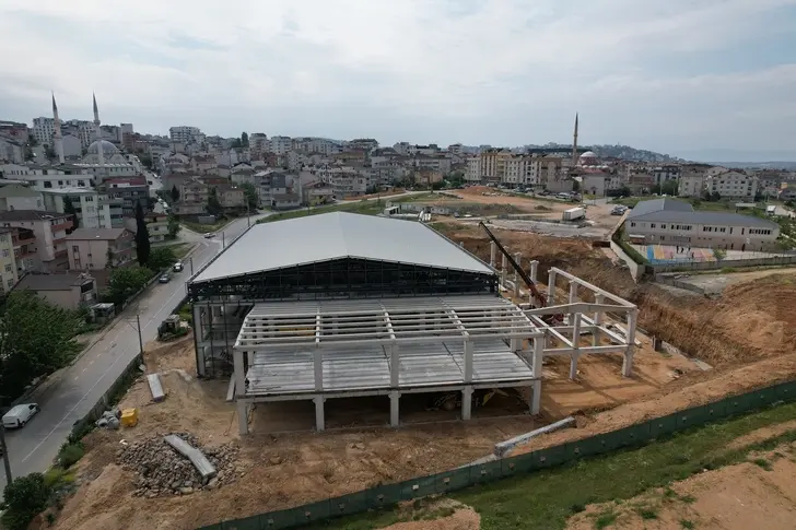 Çayırova Yeni Spor Kompleksi İle Şehre Değer Katıyor
