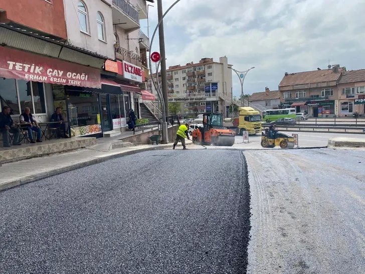 Derince Caddesi Yeni Çehresine Kavuştu