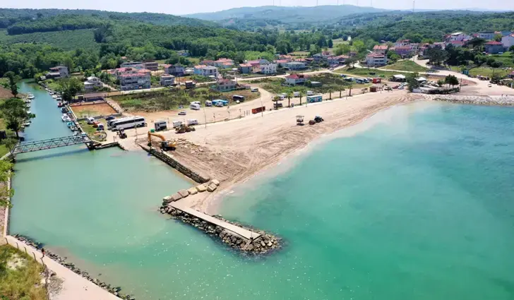 Seyrek Plajı Tatilciler İçin Hazır