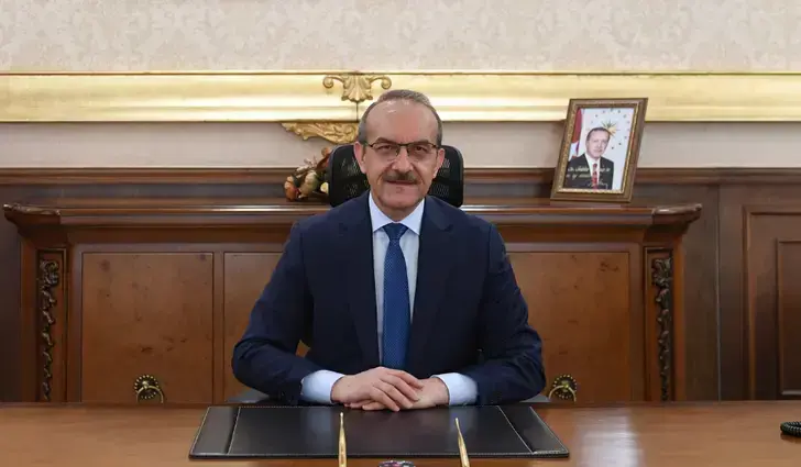 Vali Yavuz, Sahil Güvenlik Komutanlığı’nın 42. Kuruluş Yıldönümü Kutladı